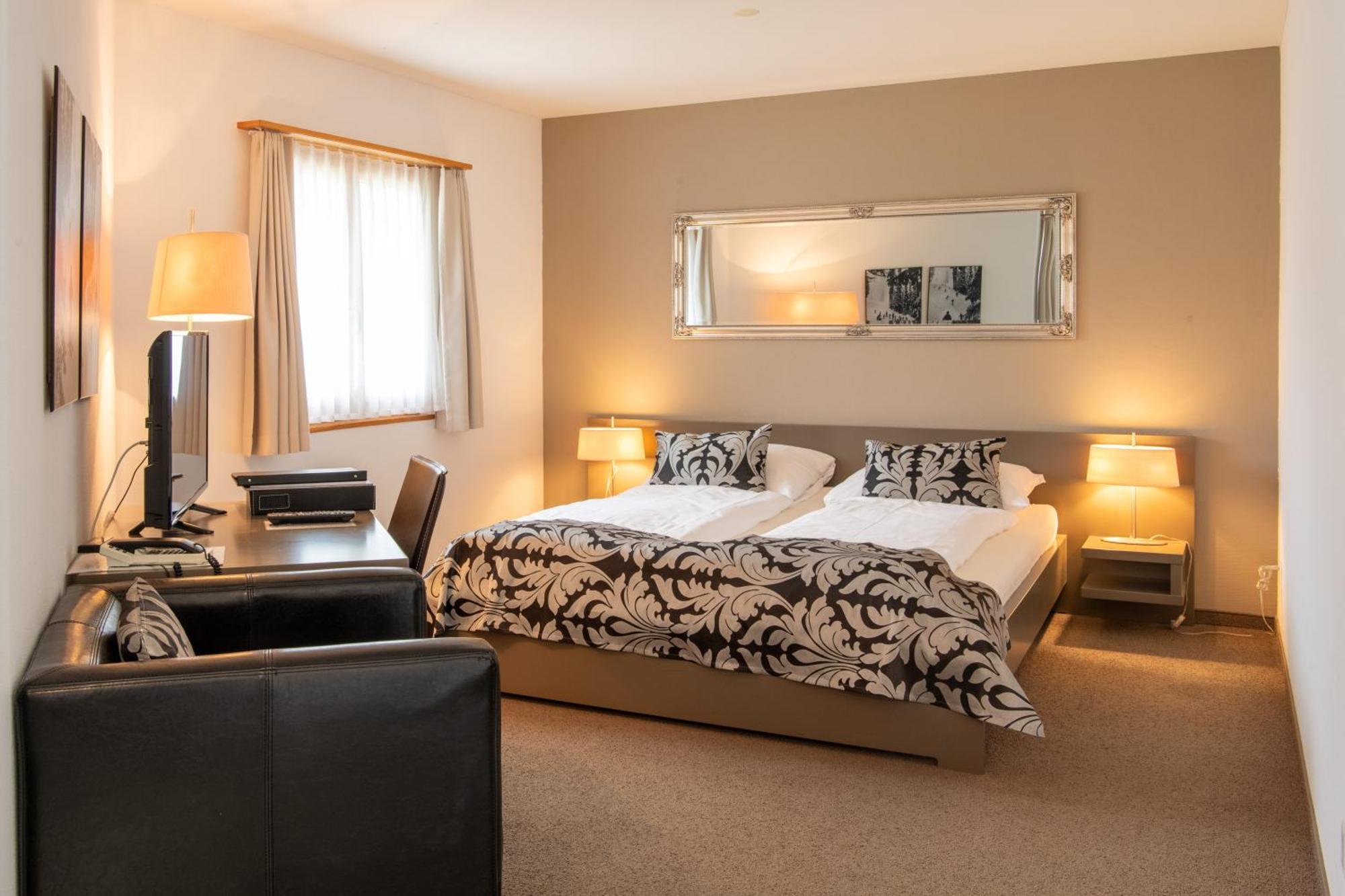 Ferienwohnungen Hotel Allegra Цуоц Экстерьер фото