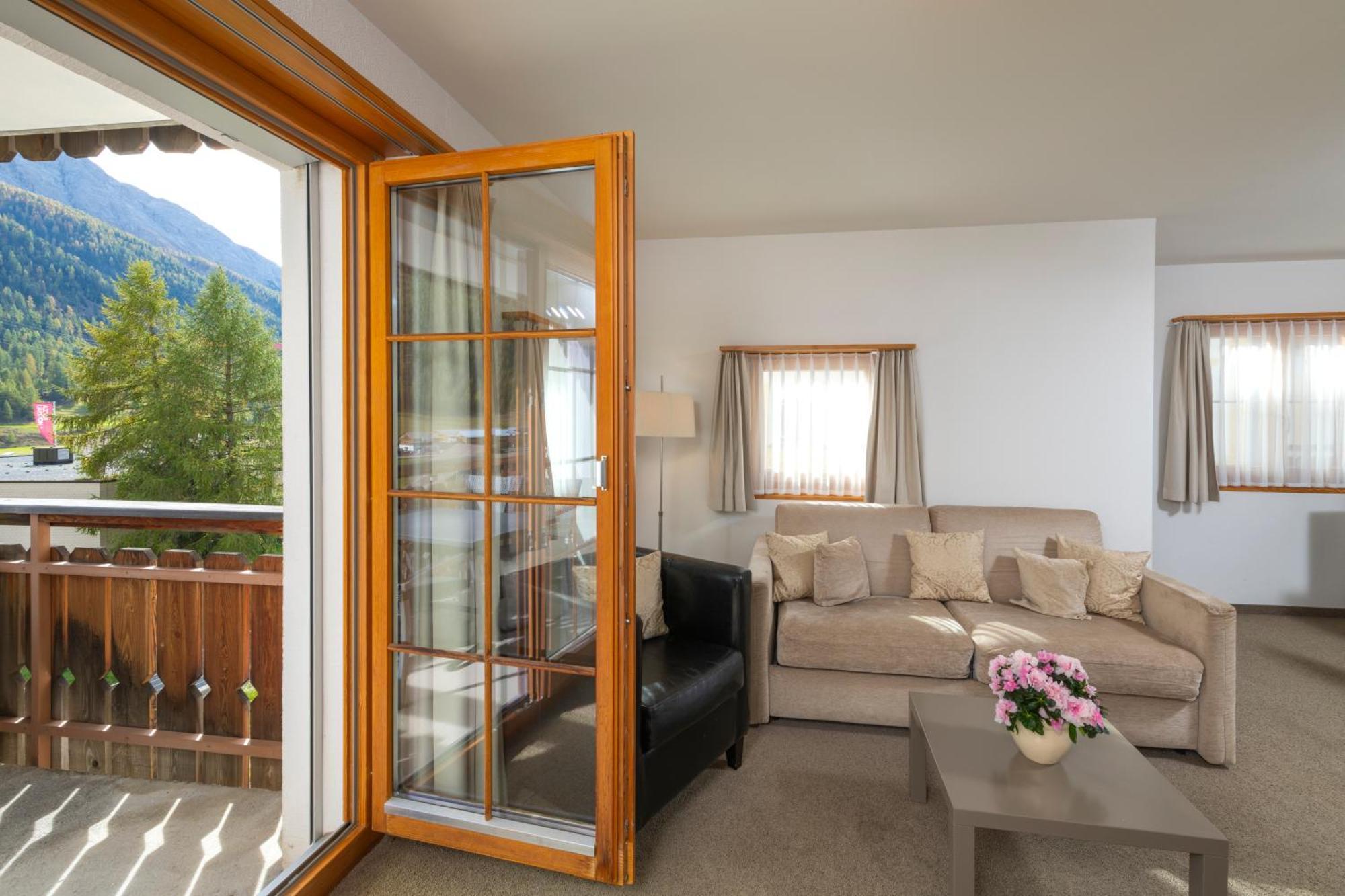 Ferienwohnungen Hotel Allegra Цуоц Экстерьер фото